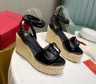 2023 Valentino women shoes