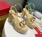2023 Valentino women shoes