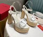 2023 Valentino women shoes