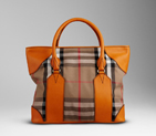 MEDIUM HOUSE CHECK TOTE 37974061