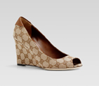 'farah' mid heel open-toe wedge with embossed gucc 269821 F4G20 9789