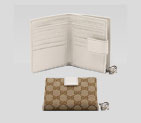 wallet with interlocking G charm 233022 F4C7N 9761