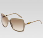 medium square frame sunglasses with bamboo detail