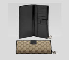 continental wallet with interlocking G charm 233024 F4C7N 9769