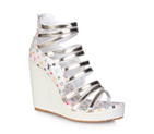 lousi vutton shoes with white